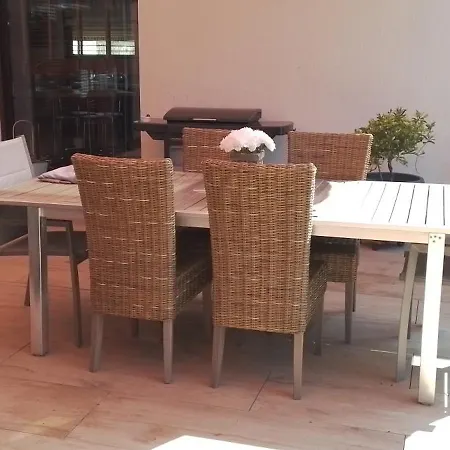 Chez Sylvie, Petit Dejeuner Offert Val-d'Ize Exterior photo